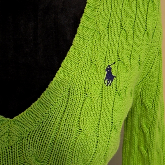 Ralph Lauren Polo sweater, apple green, medium. - Picture 2 of 4